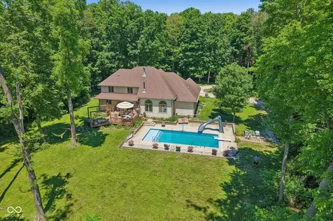 397 E 1650 N Summitville IN 46070