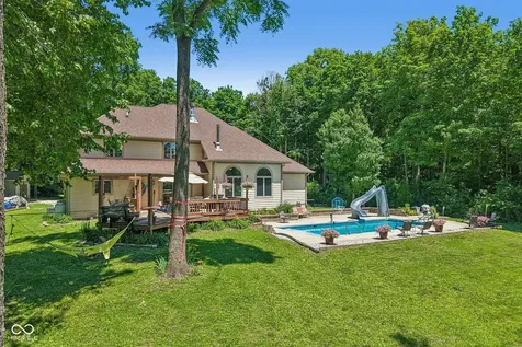 397 E 1650 N Summitville IN 46070