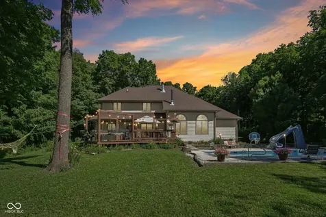 397 E 1650 N Summitville IN 46070