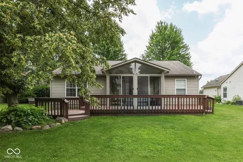 10702 Ashview Drive Fishers IN 46038