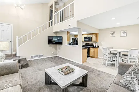 2513 Chaseway Court Indianapolis IN 46268
