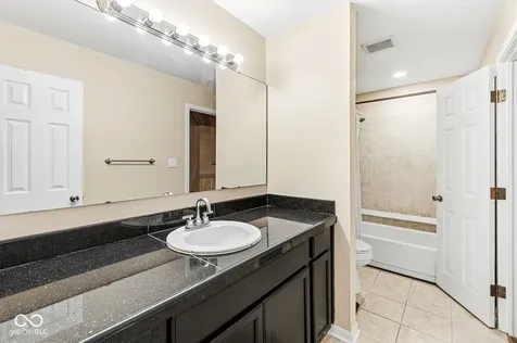 2513 Chaseway Court Indianapolis IN 46268
