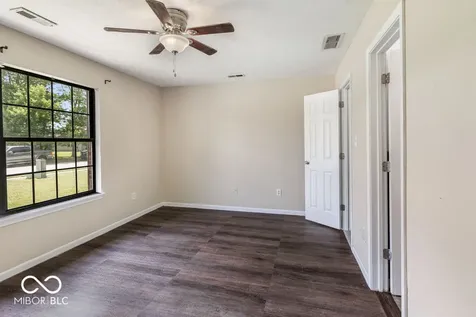 11904 Hartland Drive Indianapolis IN 46229