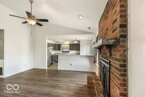 11904 Hartland Drive Indianapolis IN 46229