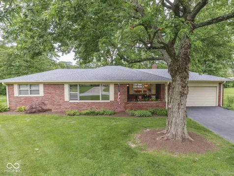 6420 Linden Drive Indianapolis IN 46227