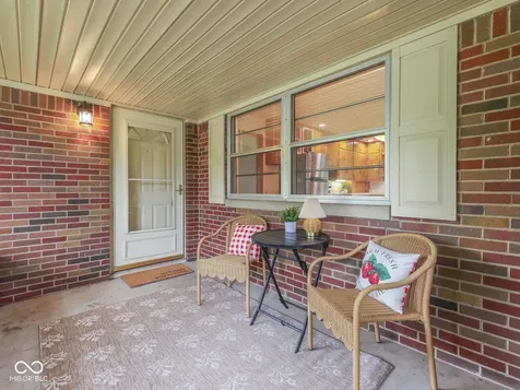 6420 Linden Drive Indianapolis IN 46227
