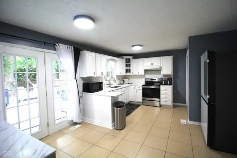 1055 Meridian Meadows Court Greenwood IN 46142