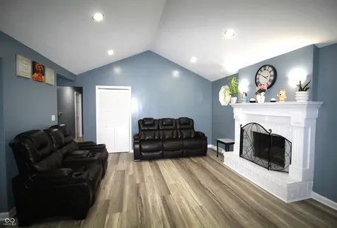 1055 Meridian Meadows Court Greenwood IN 46142