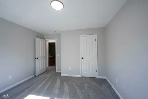 5228 Deer Creek Drive Indianapolis IN 46254