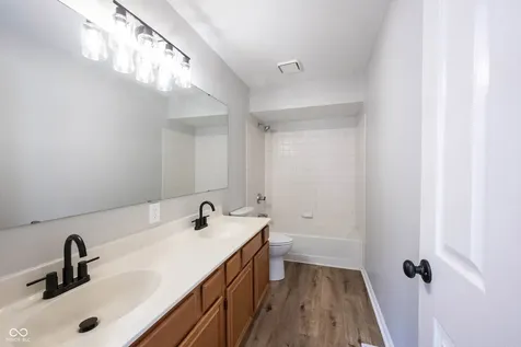 5228 Deer Creek Drive Indianapolis IN 46254