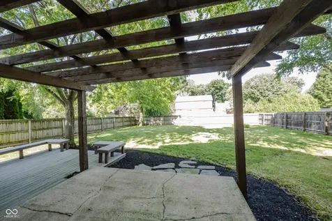 5228 Deer Creek Drive Indianapolis IN 46254
