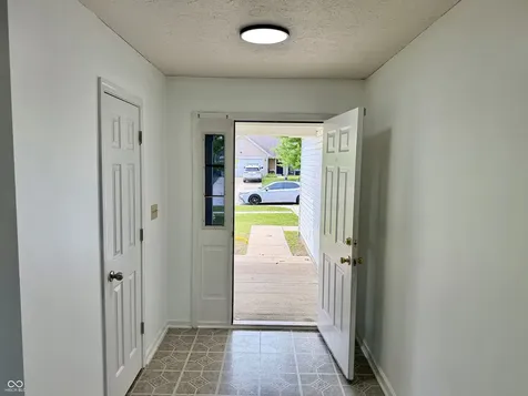 652 Loon Lane Greenwood IN 46143