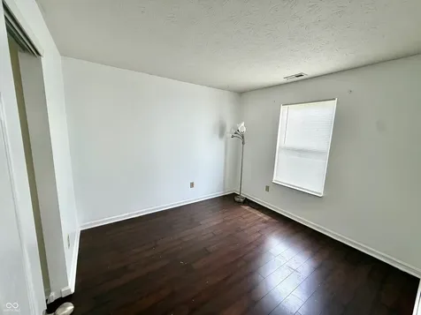 652 Loon Lane Greenwood IN 46143