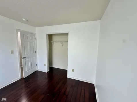 652 Loon Lane Greenwood IN 46143