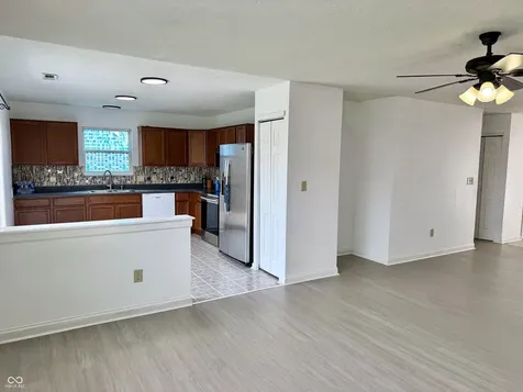 652 Loon Lane Greenwood IN 46143