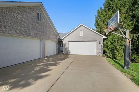 2430 Crossfields Court Carmel IN 46032