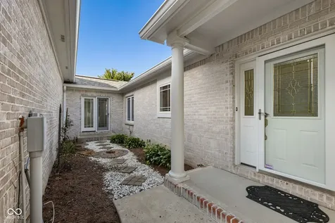 2430 Crossfields Court Carmel IN 46032