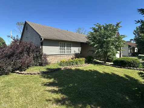 4015 Sungate Court Indianapolis IN 46239