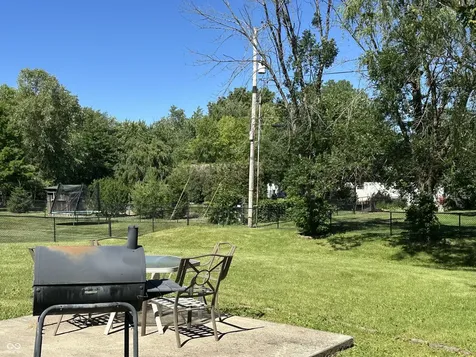 4015 Sungate Court Indianapolis IN 46239
