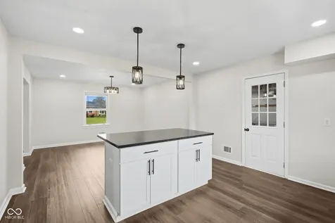 5369 Wiley Avenue Indianapolis IN 46226