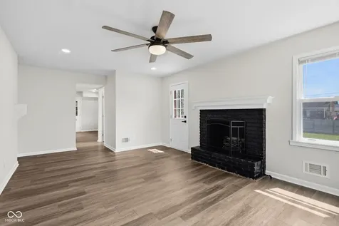 5369 Wiley Avenue Indianapolis IN 46226