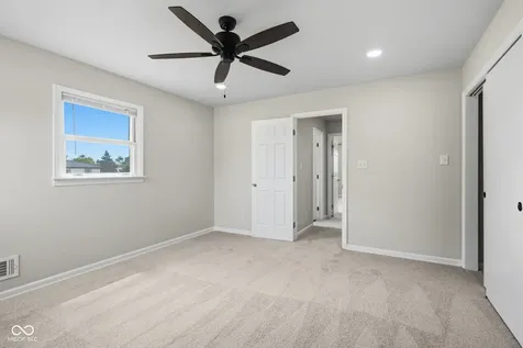 5369 Wiley Avenue Indianapolis IN 46226