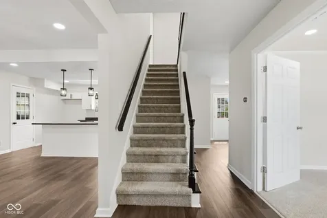 5369 Wiley Avenue Indianapolis IN 46226