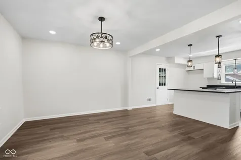 5369 Wiley Avenue Indianapolis IN 46226