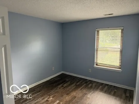 8107 Southern Trails Place Indianapolis IN 46237