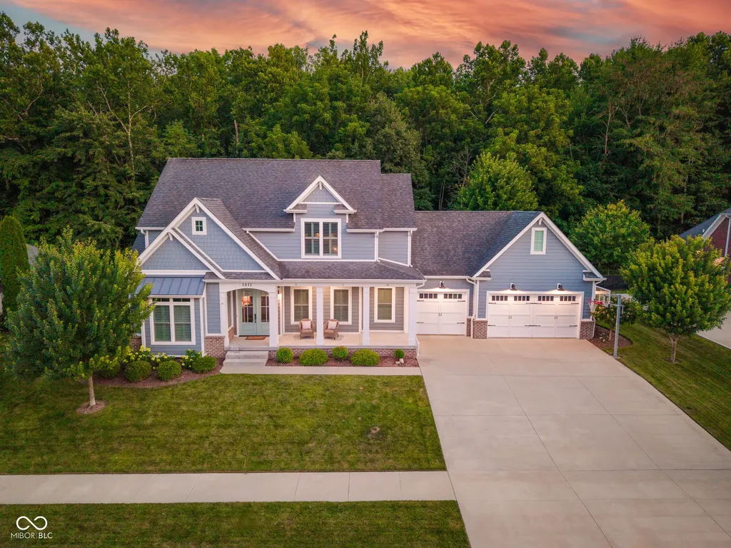 2013 Deer Creek Circle Columbus IN 47201