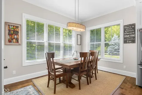 2013 Deer Creek Circle Columbus IN 47201