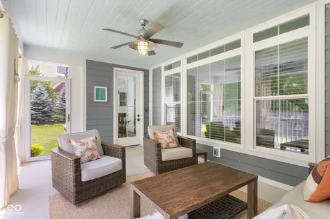 2013 Deer Creek Circle Columbus IN 47201