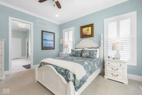 2013 Deer Creek Circle Columbus IN 47201