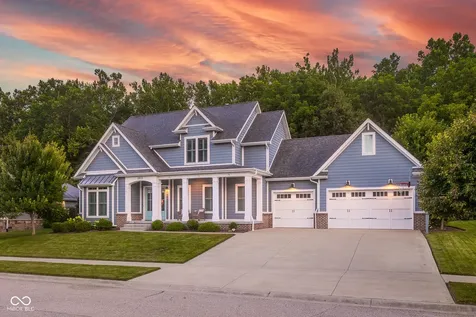 2013 Deer Creek Circle Columbus IN 47201