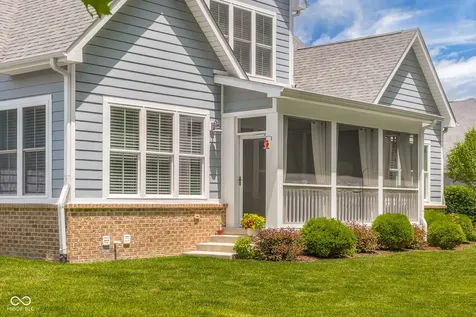2013 Deer Creek Circle Columbus IN 47201