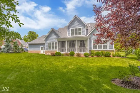 2013 Deer Creek Circle Columbus IN 47201