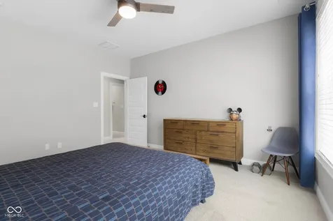 2013 Deer Creek Circle Columbus IN 47201