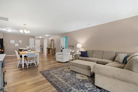 162 Sawdust Trail Greenfield IN 46140