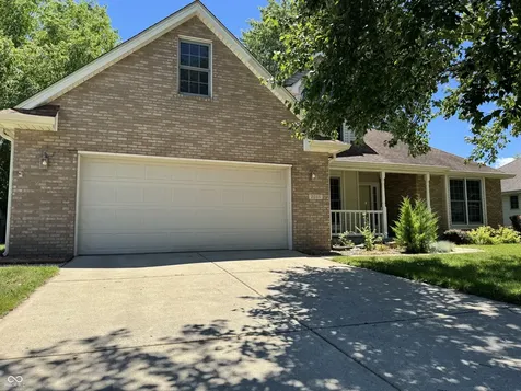 2055 Pinewood Drive Columbus IN 47203