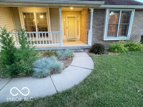 2055 Pinewood Drive Columbus IN 47203