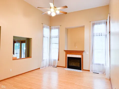 2055 Pinewood Drive Columbus IN 47203