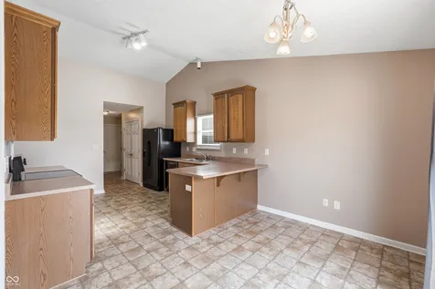 6395 Avalon Boulevard Avon IN 46123