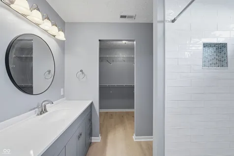 6395 Avalon Boulevard Avon IN 46123