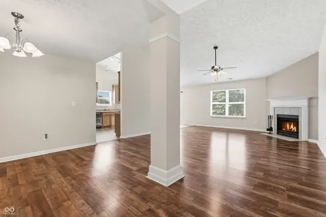 6395 Avalon Boulevard Avon IN 46123