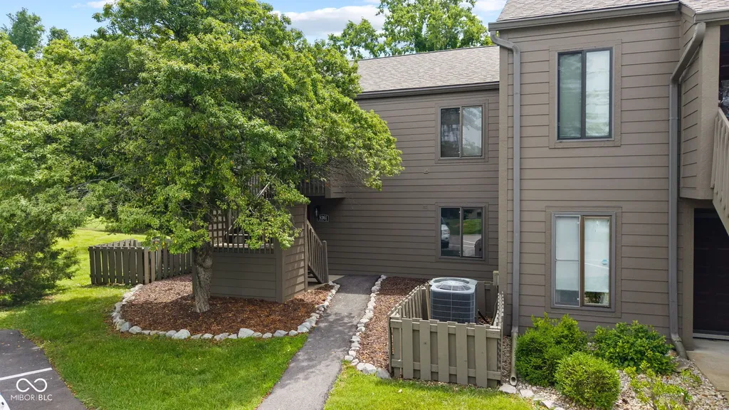 9361 S Lake Ridge Drive Bloomington IN 47401