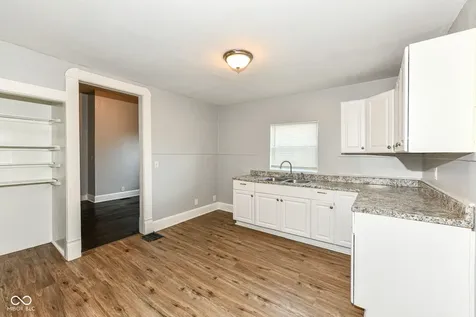 22 S Belleview Place Indianapolis IN 46222