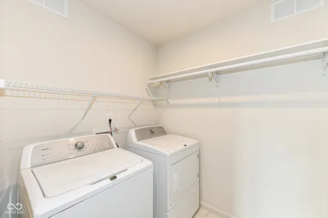 13445 Dewpoint Lane Fishers IN 46037