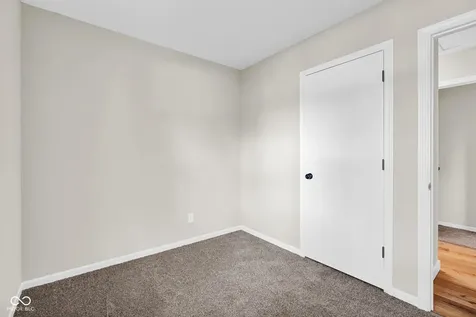 1413 Brookside Drive Columbus IN 47201