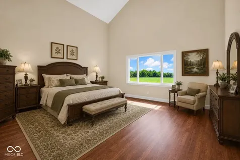 1483 Bridle Way Columbus IN 47201