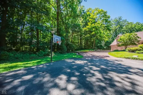 5710 Brookwood Road Indianapolis IN 46226